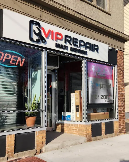 VIP REPAIR – Phone, iPad & Computer Repair
