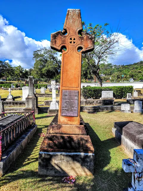 Oʻahu Cemetery & Crematory
