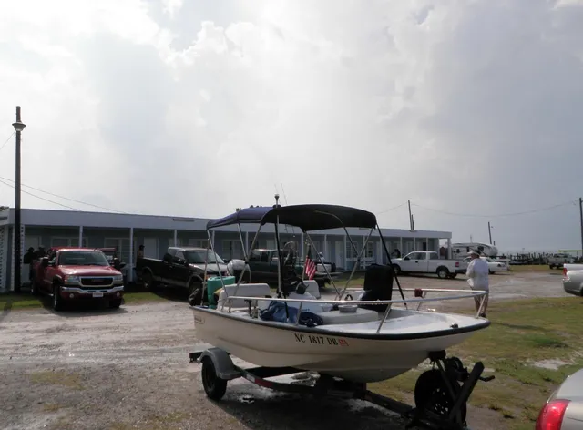 Harker's Island Fishing Center