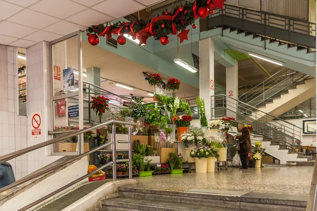 Saavedra Fajardo Market