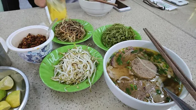 BÚN BÒ HUẾ ĐÔNG BA - Since 1998