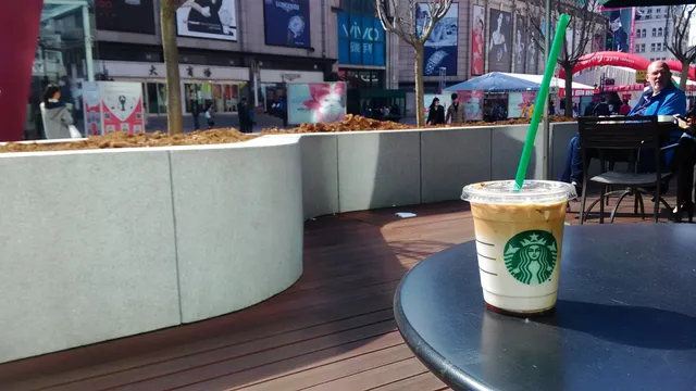 星巴克大连百年城店