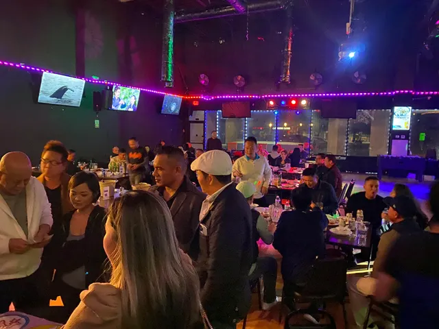 Lan song Xanh LSX Restaurant