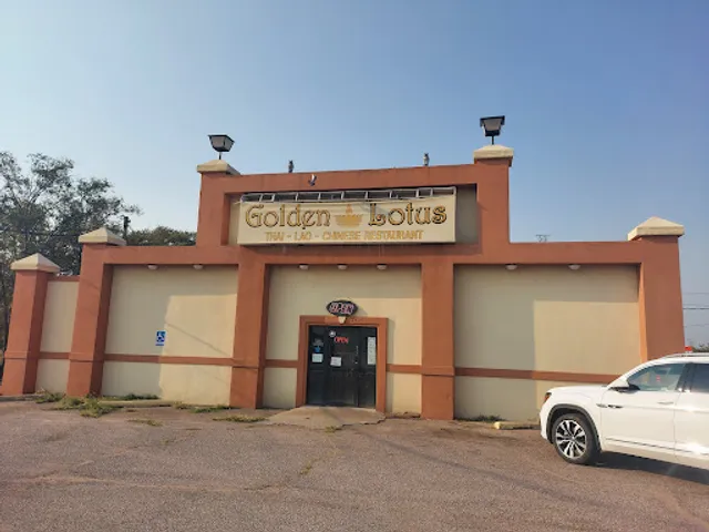 Golden Lotus Restaurant