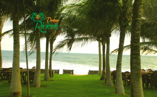 Riviera Beach Place Golf Residence