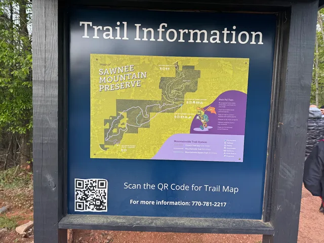 Sawnee Mountainside Hiking & Parking