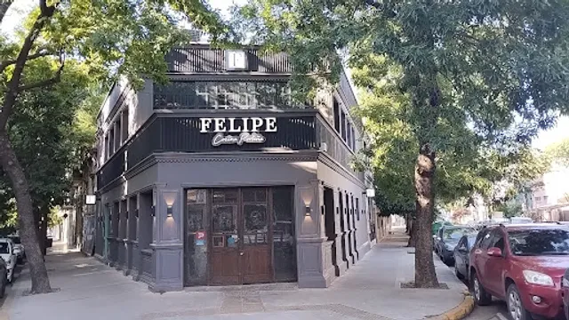 Felipe cocina porteña