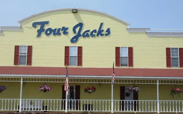 Four Jacks Hotel and Casino