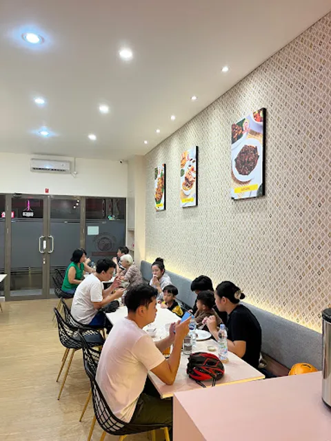 BPK Saksang Goyang Lidah Gading Serpong