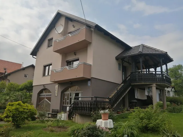 Apartments Tratinčica