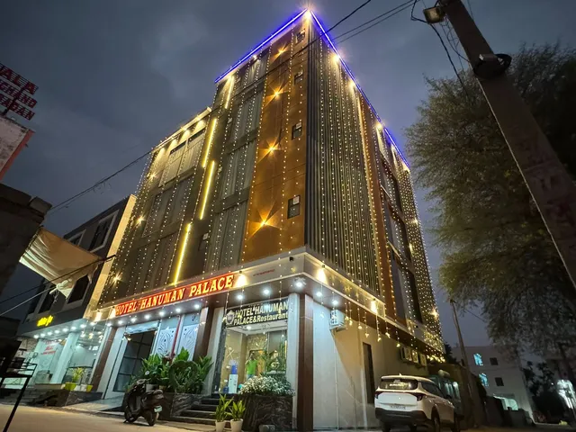 Hotel Hanuman palace