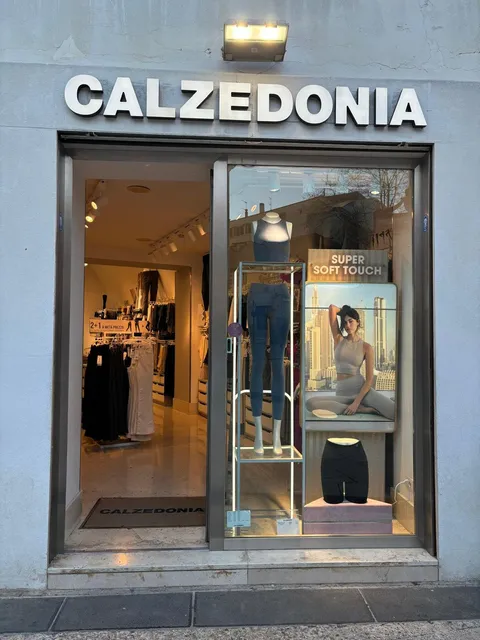 Calzedonia