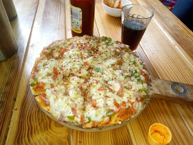 Hari Om Snacks Junction