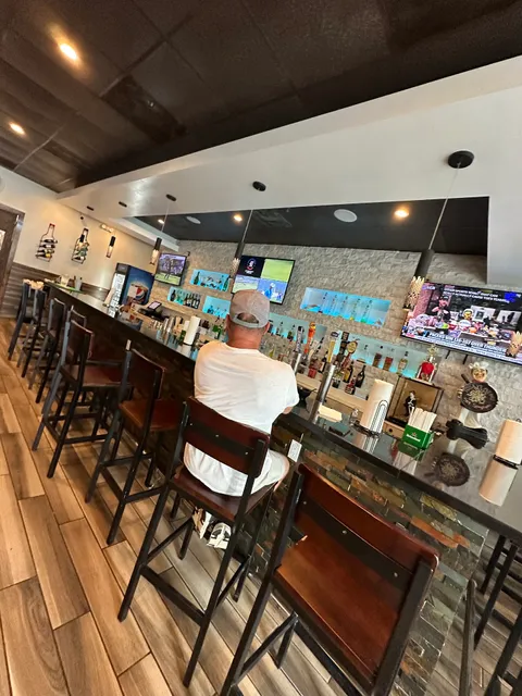 Ryan's Pizza & Hibachi