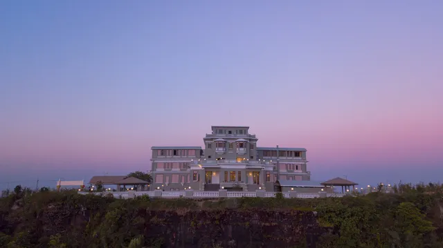 Le Bokor Palace Hotel