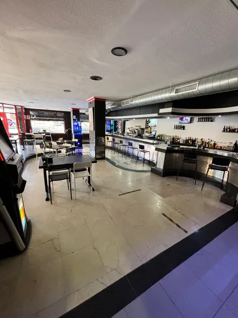 Underground Cafe Bar