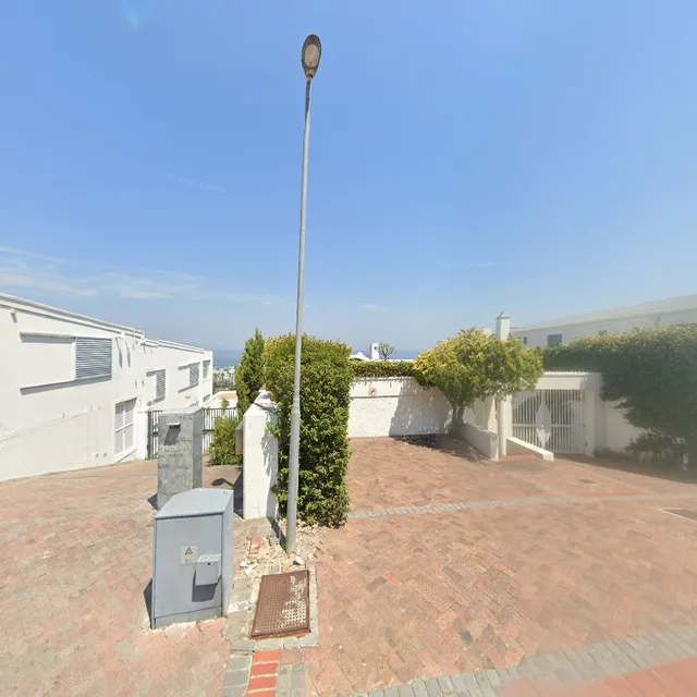 Tree Villa By Total Stay