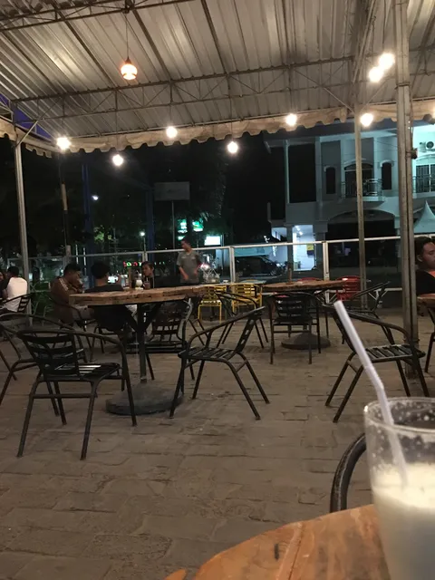 Adi Poday Cafe & Resto