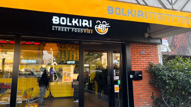 BOLKIRI Nanterre Street Food Viêt