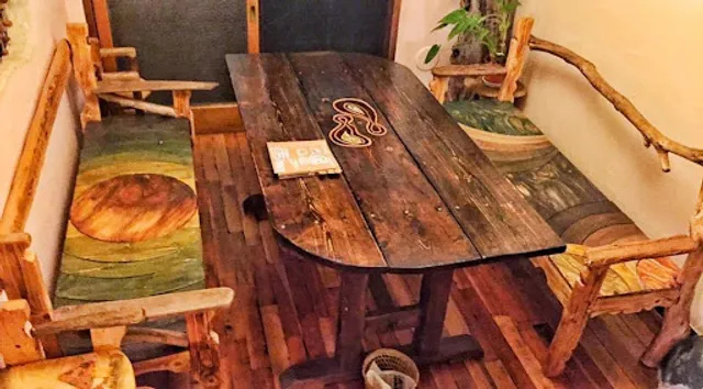 Navo vegan Restaurants & bar