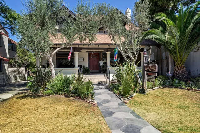 Old Yacht Club Inn Vacation Rentals