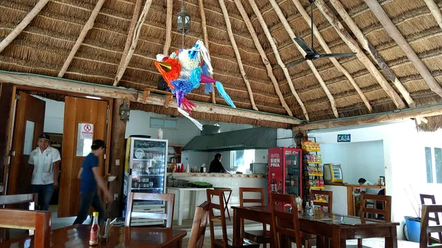 Restaurante " 2 Ojos"