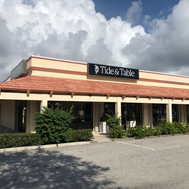 Tide & Table