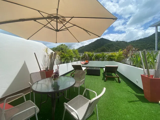 Crystal Bay Tropical Residence