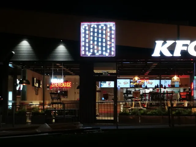 KFC Stevenage - Roaring Meg Retail Park