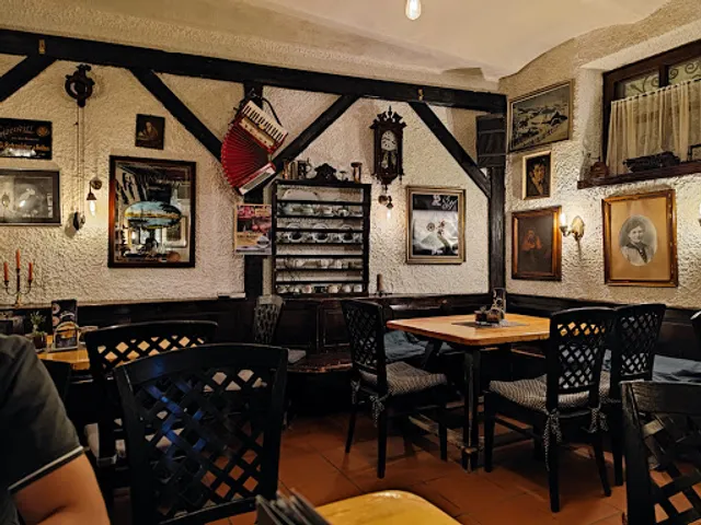 Turmstüberl - Bar Bier Snacks