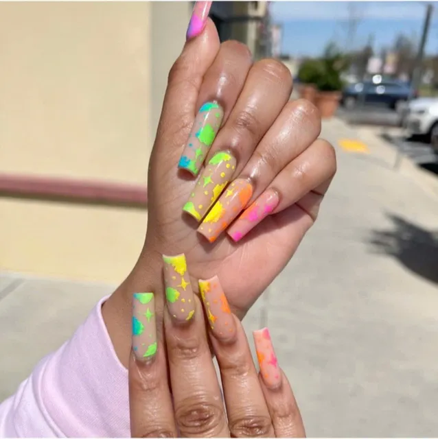 Custom Nails Spa