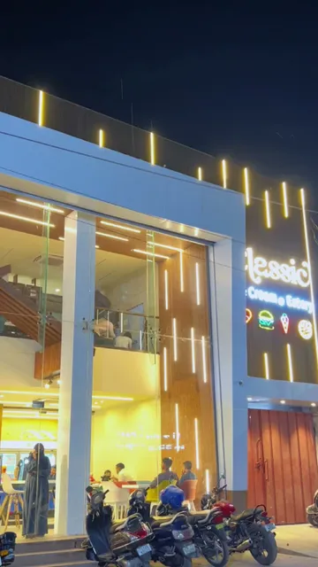 Classic Ice-Cream & Eatery