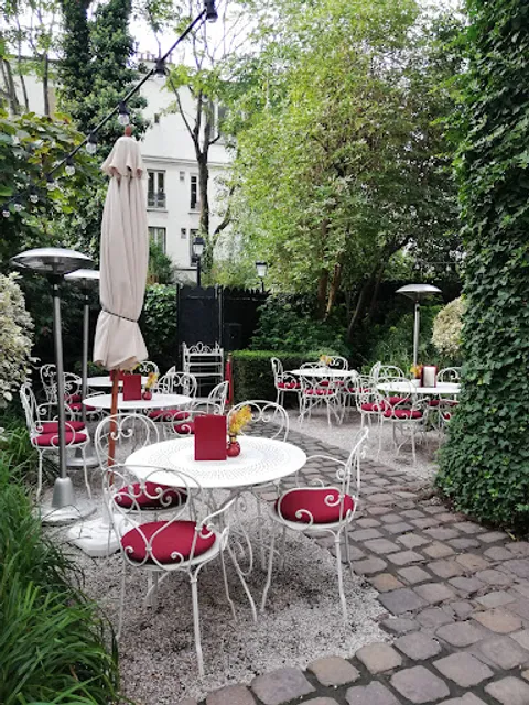 Le Très Particulier