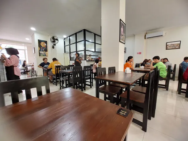 ZM Kedai Kopi - Kopitiam Khas Riau, Green Lake City