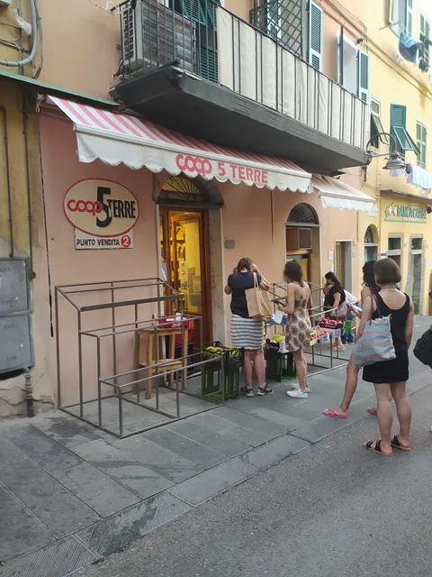 Cinque Terre Coop. Consumo