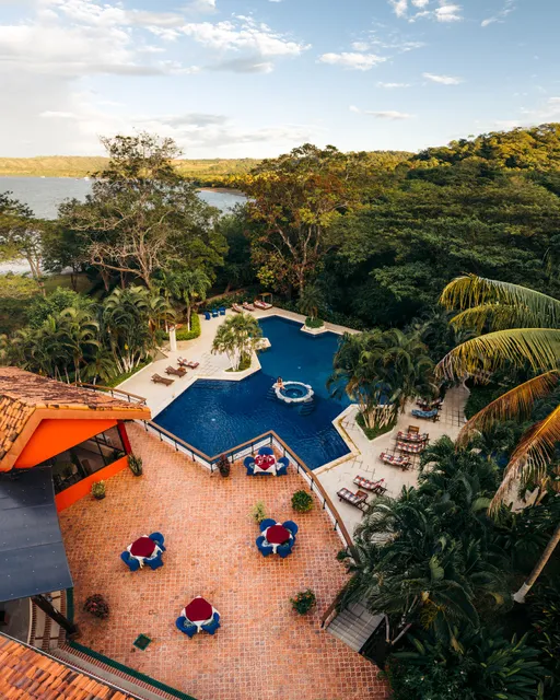Papagayo Golden Palms Beachfront hotel