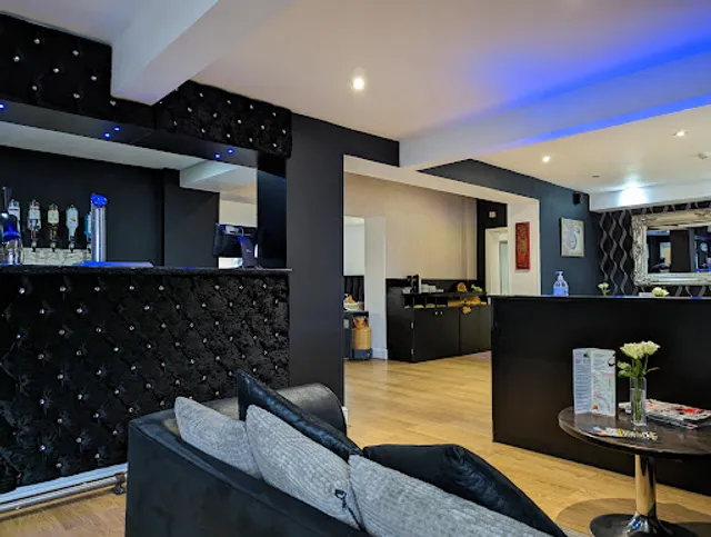 Aashiq's indian Restaurant