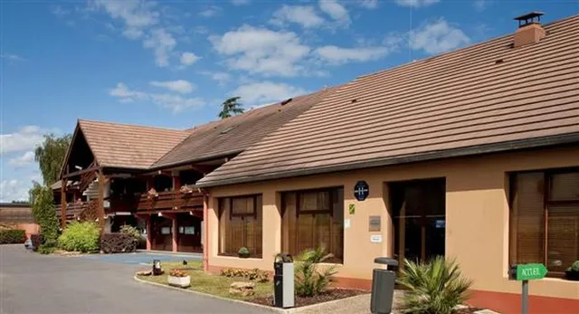 Hotel Kyriad Chantilly Sud Luzarches