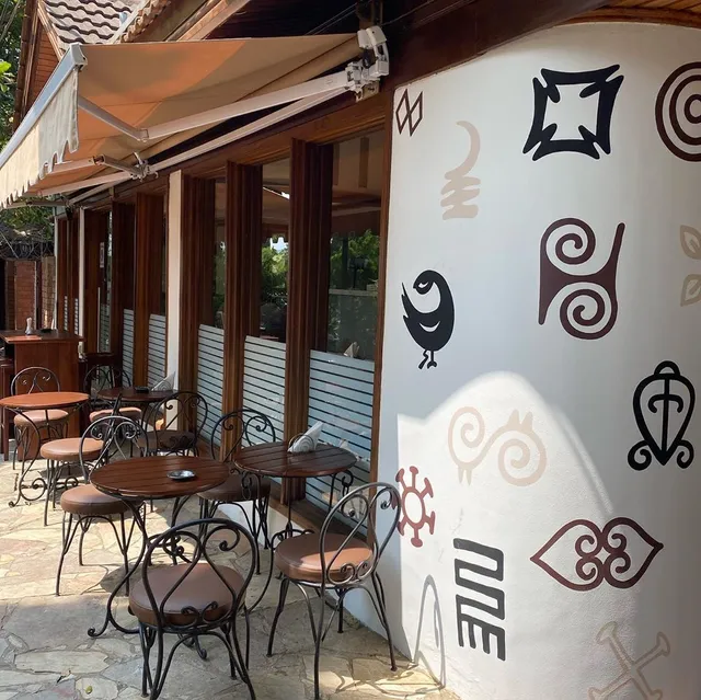 d Café, Volta Street