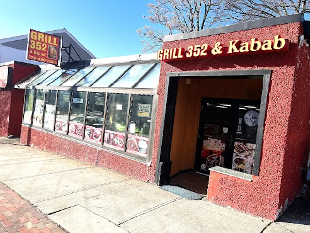 Grill 352 & Kabab