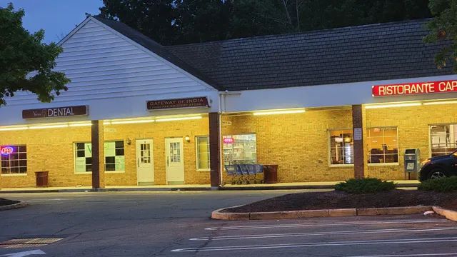 Gateway of India Store