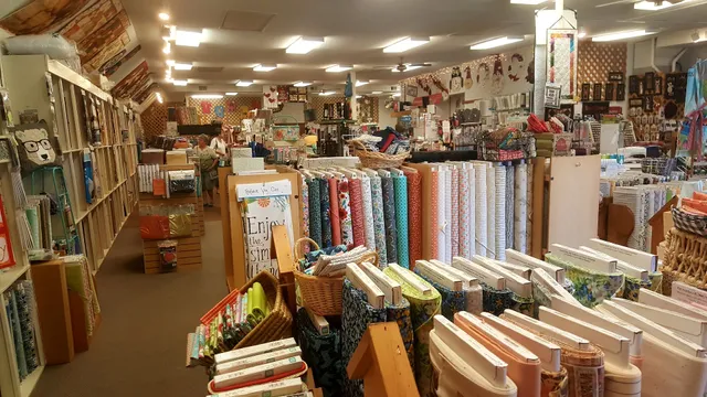 Lori's Pins 'n Needles