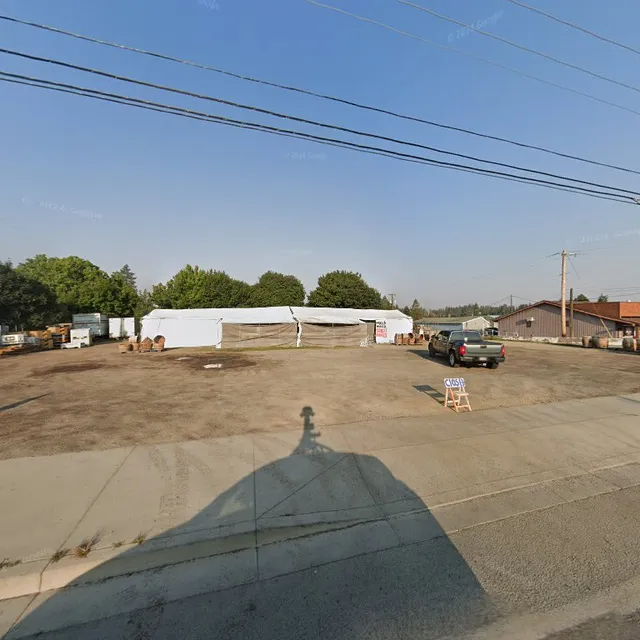 Fresh fruit and veggies stand