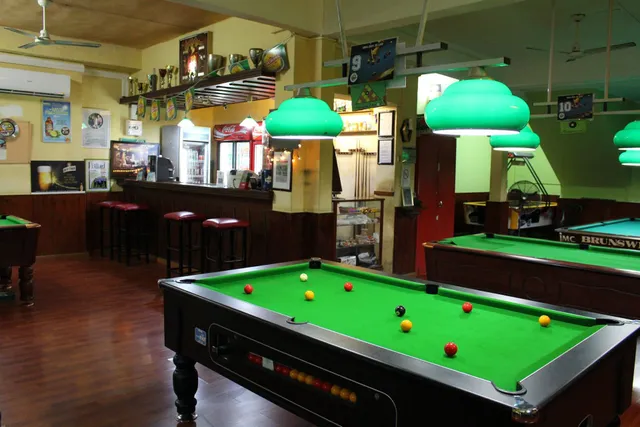 Le Green Billard Academy Street Concept