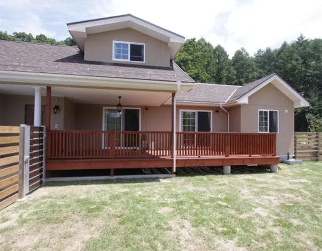 軽井沢貸別荘FURUYA しらかばテラス