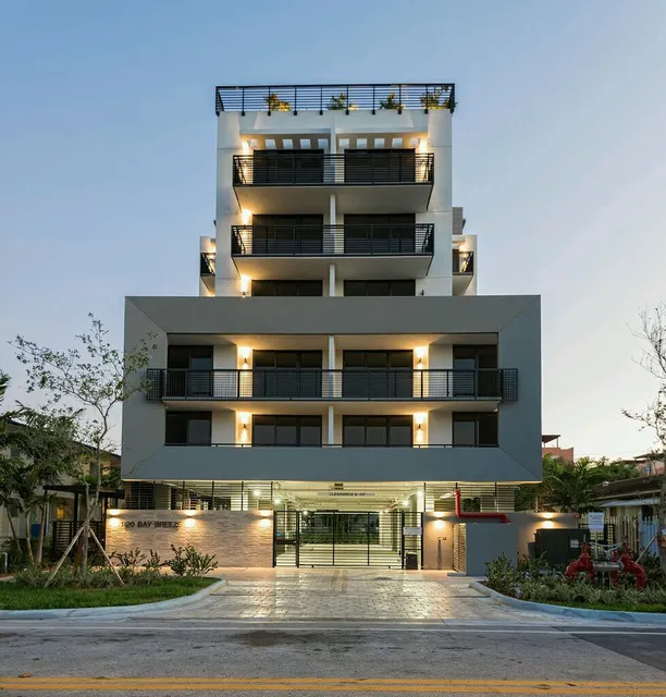 Bay Breeze Premium Apartments by Eskape Collection