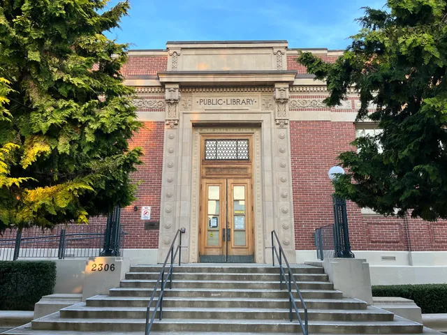 West Seattle Branch - The Seattle Public Library