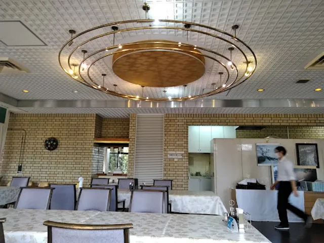 レストラン白帝