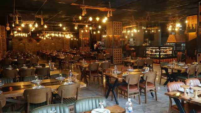 Kardeşler Restoran, Kahvaltı & Kebap Salonu