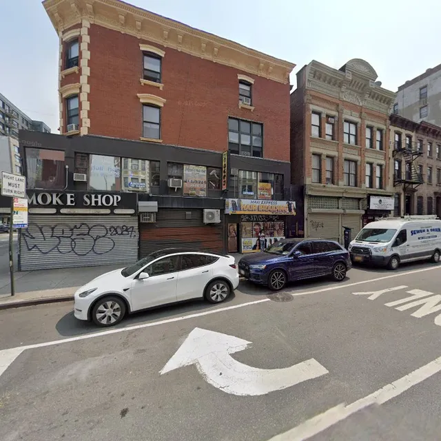 Moes Unisex Hair Hut